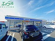 ローソン川越町高松店 350m