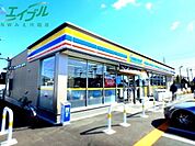 ミニストップ名四川越店 658m