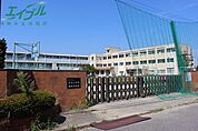 桑名市立城南小学校 758m