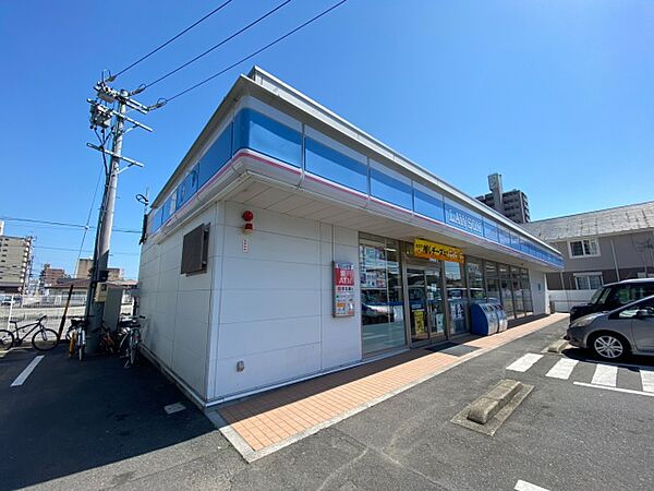 画像19:ローソン　四日市城北町店