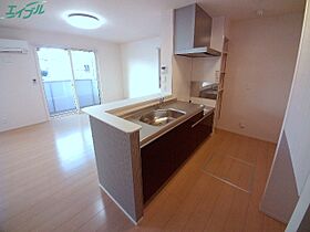 セジュール城西　A棟  ｜ 三重県四日市市城西町（賃貸アパート1LDK・3階・49.21㎡） その5