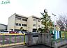 周辺：四日市市立常磐西小学校 1064m