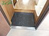 玄関：同棟別部屋の写真です