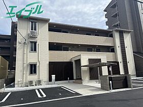 ディーシャンブル鵜の森 101 ｜ 三重県四日市市鵜の森１丁目（賃貸アパート1R・1階・37.12㎡） その1