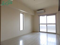 Ｍ’ｓソレイユ 5階1LDKのリビング/ダイニング