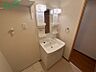 洗面：別部屋反転同型写真