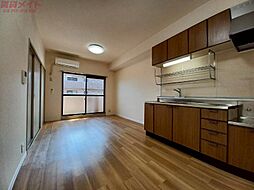 ディアコートＳＡＫＵＲＡＤＡＩ　Ａ 2階3LDKのリビング/ダイニング