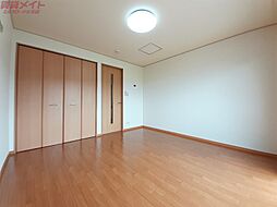 ジュネス院南　B 2階1Kのリビング/ダイニング