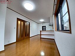 菰野町4SLDK戸建て 2階4SLDKのリビング/ダイニング