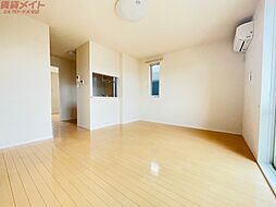 インビクタスD棟 1階2LDKのリビング/ダイニング