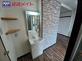 コーポ幸洋 105 ｜ 三重県四日市市小林町（賃貸アパート1LDK・1階・34.80㎡） その8