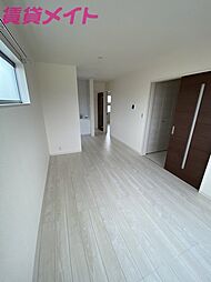 リーブルファイン大治田 2階2LDKのリビング/ダイニング