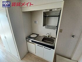 三重県鈴鹿市道伯３丁目（賃貸アパート1R・2階・17.65㎡） その4