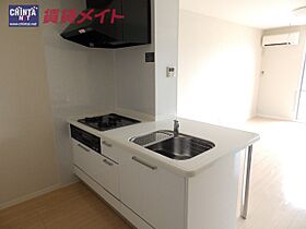 三重県鈴鹿市稲生塩屋３丁目（賃貸アパート1LDK・1階・44.43㎡） その4