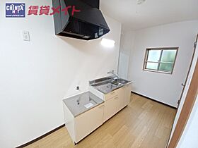 三重県鈴鹿市加佐登１丁目（賃貸アパート1R・2階・19.80㎡） その4