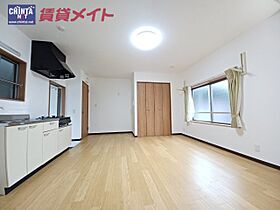 三重県鈴鹿市加佐登１丁目（賃貸アパート1R・2階・27.70㎡） その9