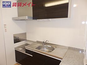 三重県鈴鹿市西条６丁目（賃貸アパート1LDK・3階・47.58㎡） その4