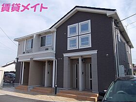 三重県鈴鹿市住吉3丁目（賃貸アパート1LDK・2階・42.37㎡） その1