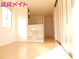 近鉄鈴鹿線 平田町駅 徒歩9分の賃貸アパート 2階2LDKのリビング/ダイニング