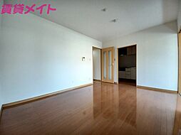 近鉄鈴鹿線 三日市駅 徒歩10分の賃貸マンション 1階1LDKのリビング/ダイニング