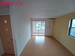 近鉄鈴鹿線 伊勢若松駅 徒歩9分の賃貸アパート 1階1LDKのリビング/ダイニング