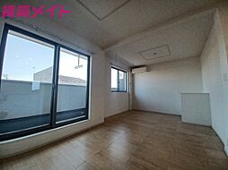 近鉄鈴鹿線 平田町駅 バス13分 住吉町奈良下車 徒歩3分の賃貸アパート 2階2LDKのリビング/ダイニング