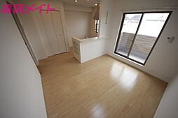 近鉄名古屋線 長太ノ浦駅 徒歩1分の賃貸アパート 2階2LDKのリビング/ダイニング