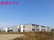 鈴鹿市立神戸中学校 2280m