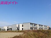 鈴鹿市立神戸中学校 2565m