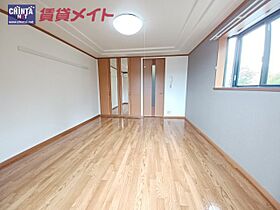 Ｅｌｅｇａｎｔ　ｈｏｕｓｅ 桜 201 ｜ 三重県亀山市布気町（賃貸アパート1K・2階・30.96㎡） その3