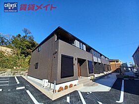 ブリリアント・Ｋ2　Ｂ 103 ｜ 三重県亀山市上野町（賃貸アパート1LDK・1階・50.05㎡） その1