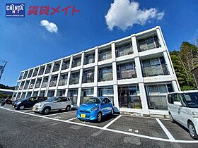 アイルーム亀山上道野 301 ｜ 三重県亀山市布気町（賃貸マンション1K・3階・23.74㎡） その1