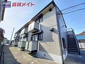 セジュール花梨 202 ｜ 三重県鈴鹿市平野町（賃貸アパート1R・2階・35.00㎡） その1