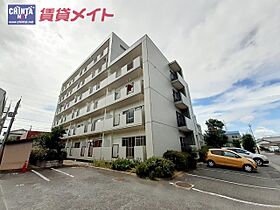 ロイヤル太平洋 109 ｜ 三重県鈴鹿市庄野共進１丁目（賃貸マンション2LDK・1階・63.18㎡） その1