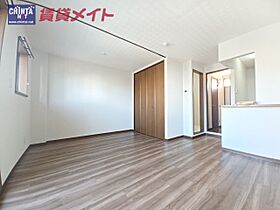 サングリーン平田 22 ｜ 三重県鈴鹿市平田１丁目（賃貸マンション1K・2階・29.70㎡） その3