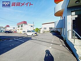 ルネス　レジェンド 101 ｜ 三重県鈴鹿市住吉４丁目（賃貸マンション1R・1階・32.23㎡） その7