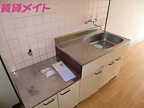 三重県鈴鹿市住吉4丁目（賃貸アパート1R・2階・22.40㎡） その5