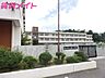 周辺：亀山市立関小学校 717m