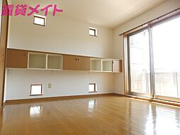 ティーツリー 1階1DKのリビング/ダイニング