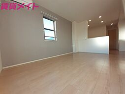 フェアリー・ランド　3 1階1LDKのリビング/ダイニング