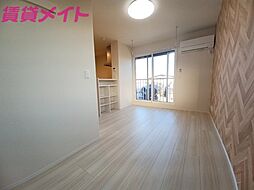 サン・ミシェルII 2階ワンルームのリビング/ダイニング