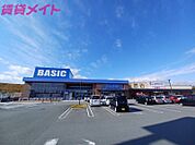 ベーシック亀山店 2933m