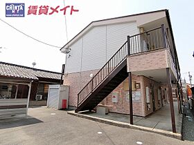 スカイヒルズ 206 ｜ 三重県津市栗真町屋町（賃貸アパート1K・2階・28.10㎡） その1