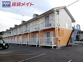 上六ハイツ 1J ｜ 三重県津市上浜町６丁目（賃貸アパート1K・1階・23.18㎡） その1