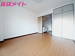 リバーサイド東古河 4階1Kのリビング/ダイニング