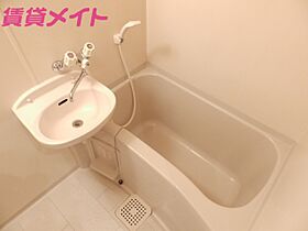 三重県津市栗真町屋町（賃貸マンション1R・1階・19.84㎡） その4