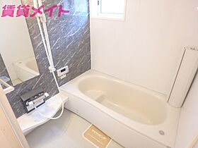 三重県津市一身田中野（賃貸アパート1LDK・1階・43.74㎡） その4