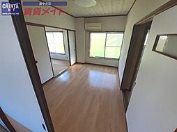 メゾン上浜 1階2DKのリビング/ダイニング