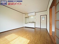 サンシティーB棟 1階2LDKのリビング/ダイニング