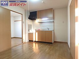 Ｌ・Ｒｅｔｒｉｅｖｅｒ 2階3DKのリビング/ダイニング